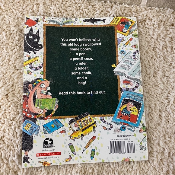 There was an old lady who swallowed some books! - Picture 2 of 2